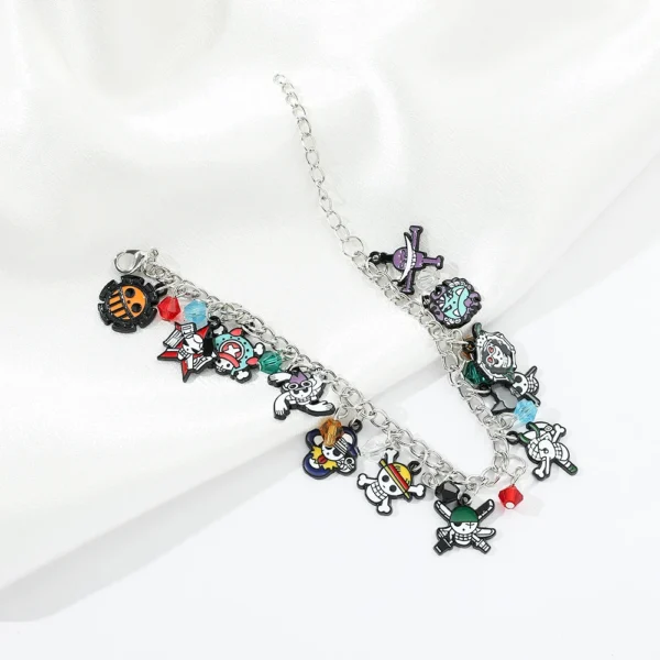 Anime One Piece Charms Bracelets Luffy Shanks Chopper Edward Newgate Cute Cartoon Pendant Hand Chains for Women Fashion Bangles